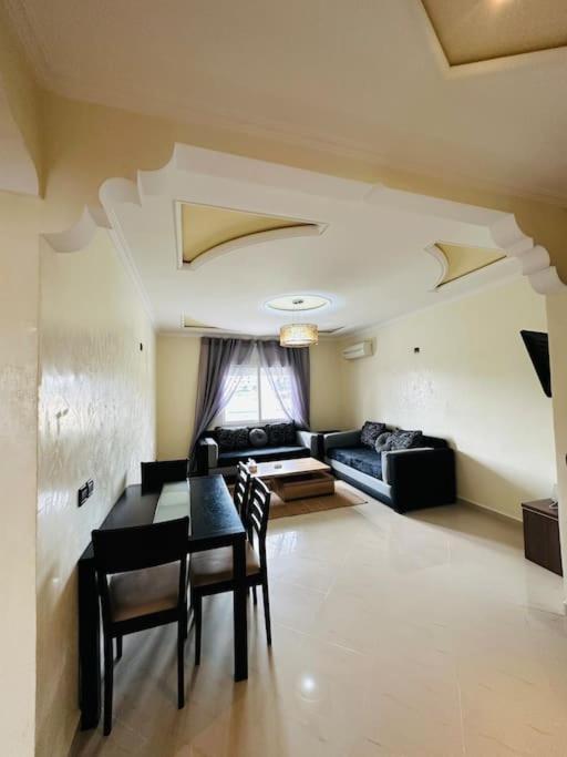 Apartamento Vacacional Achakar Playa&Piscina! Tanger Eksteriør bilde
