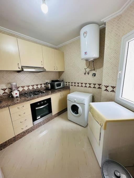 Apartamento Vacacional Achakar Playa&Piscina! Tanger Eksteriør bilde